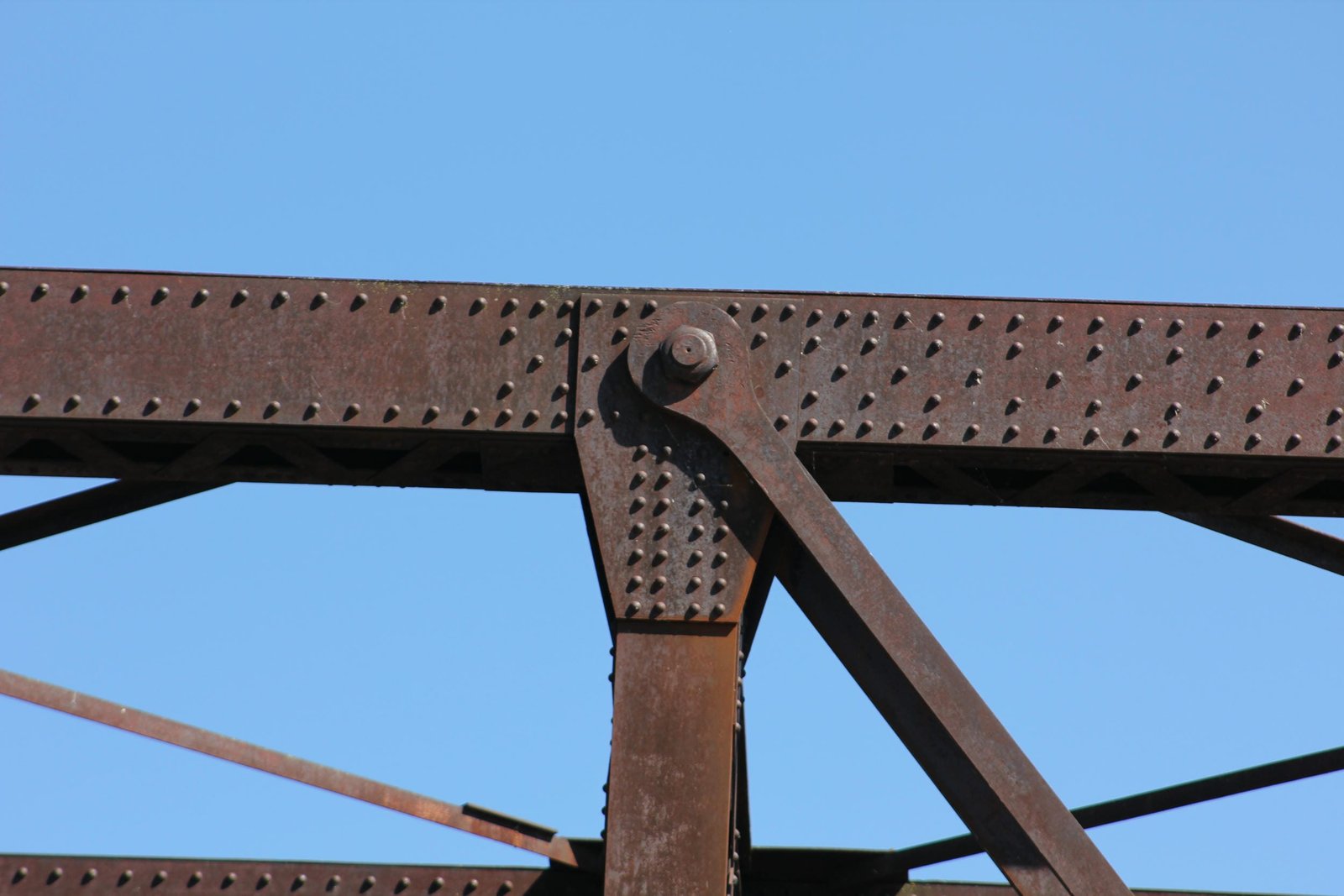 Upper connection
